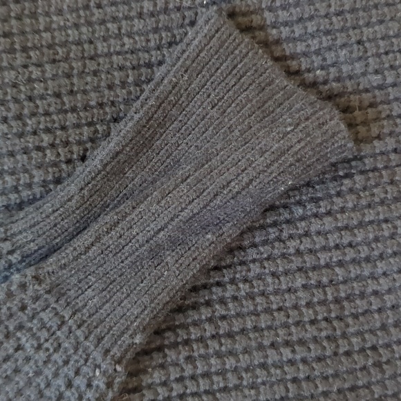 Banana Republic Waffle Knit Wool Sweater - Picture 2 of 4